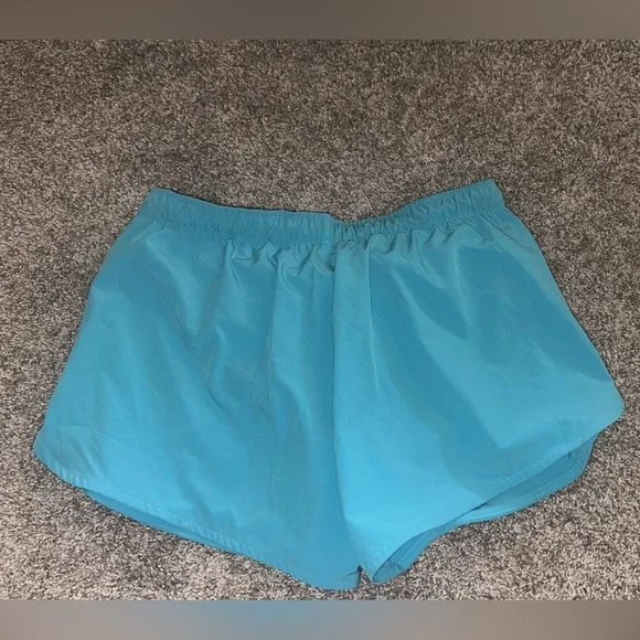 Nike shorts aqua blue Dri-fit - Picture 2 of 3